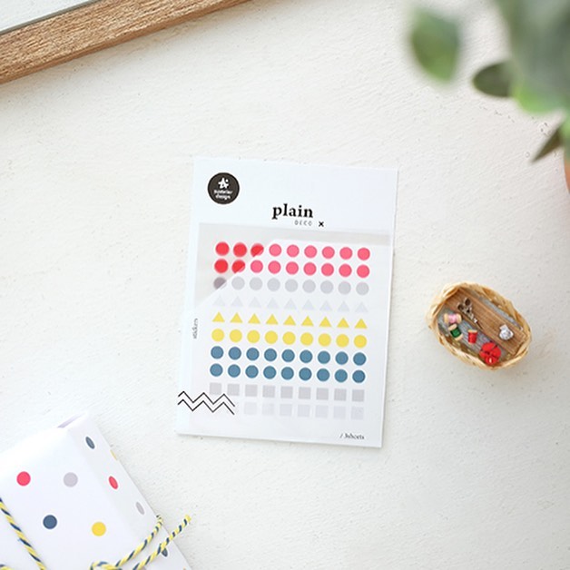 Plain.01