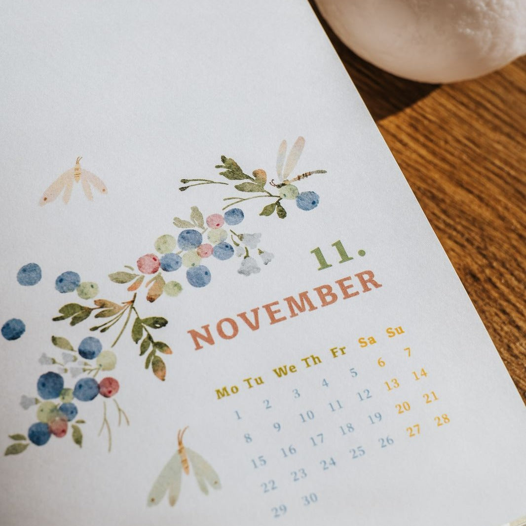2027 The Perfect Home Weekly Planner Schedule Book