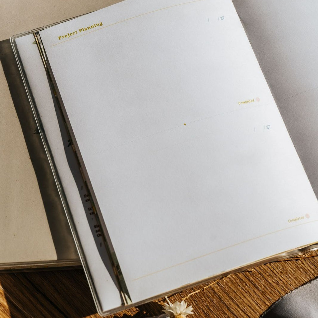 2027 The Perfect Home Weekly Planner Schedule Book