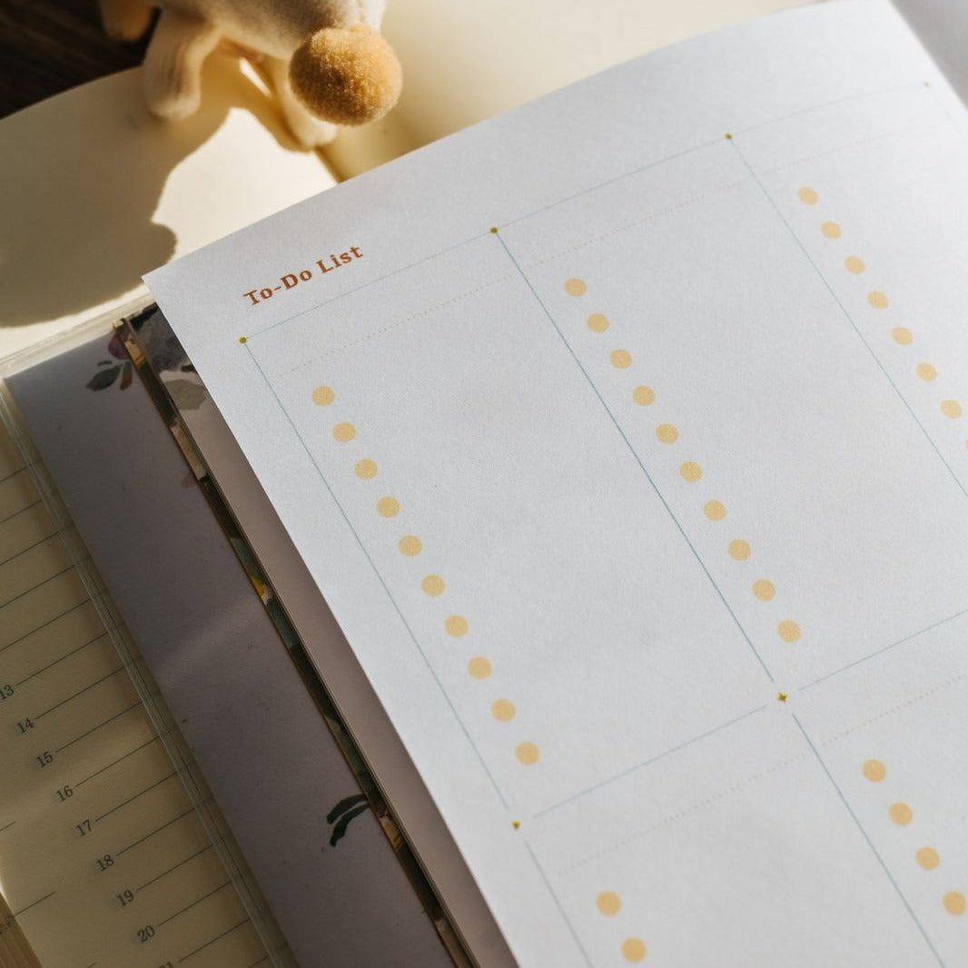 2027 The Perfect Home Weekly Planner Schedule Book