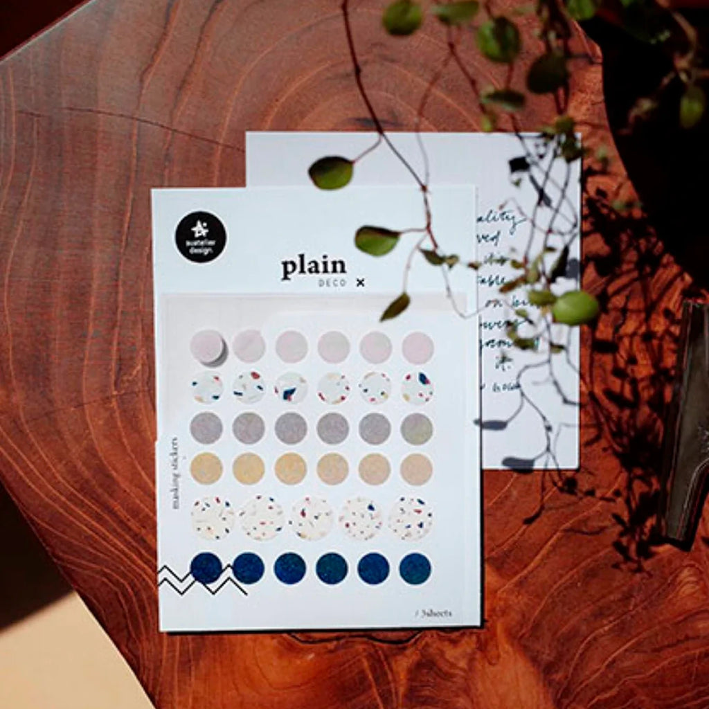 Plain.32